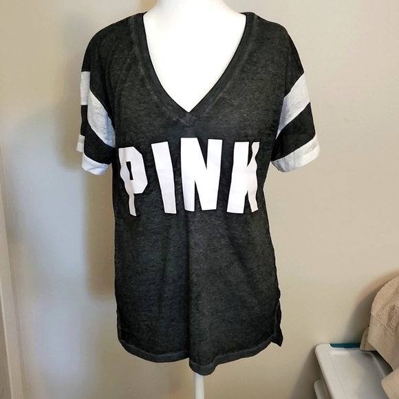 VICTORIAS SECRET PINK RARE BLING PINK VNECK TEESHIRT NWT